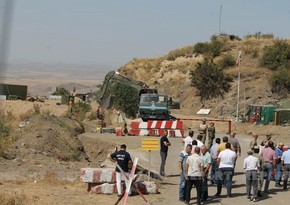 Posts of Russian peacekeepers being demounted in Lachin corridor