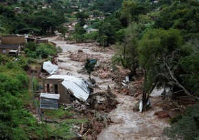 Heavy rains leave 5 dead, infrastructure damaged in eastern South Africa