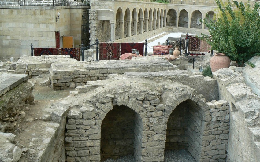 Minister of Culture of Azerbaijan urge entrepreneurs not to touch historical monuments