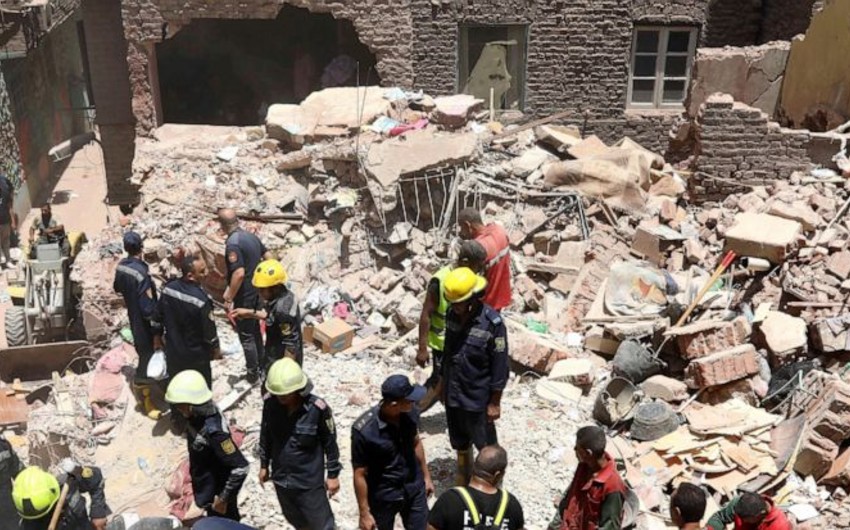 Five-story residential building collapses in Cairo, killing 9