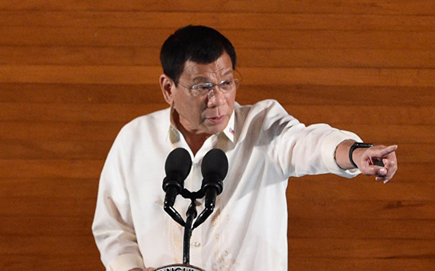 Filippin prezidenti ABŞ-a hərbi tikintilərlə bağlı xəbərdarlıq edib