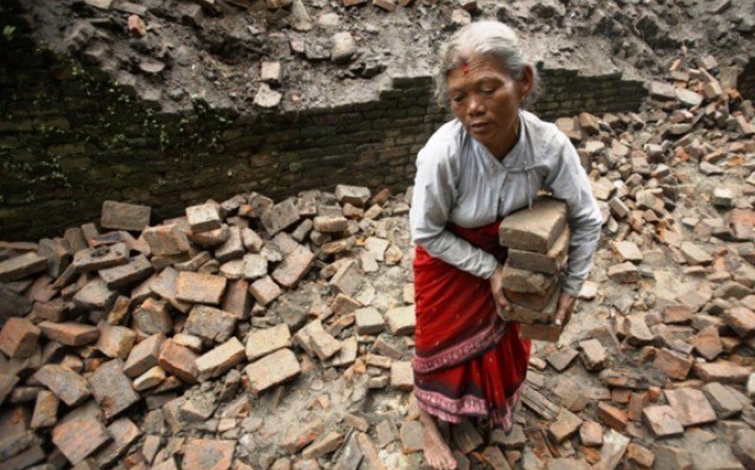 ​Число жертв землетрясения в Непале превысило 8 тыс. человек