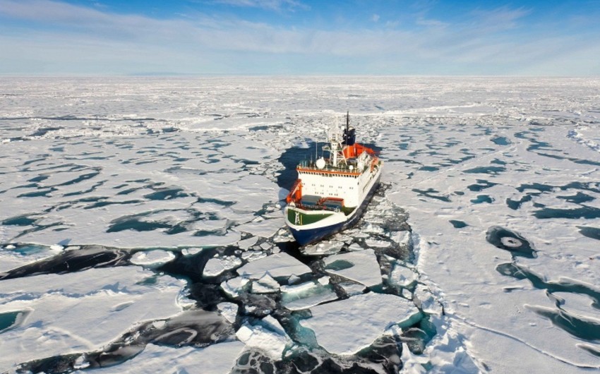 Дания и Гренландия подадут в ООН заявку на территорию в Арктике, включающую Северный полюс