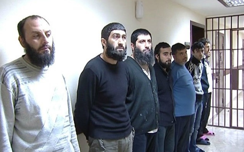 ​17 nəfərlik dini ekstremist dəstə üzvlərinin məhkəməsində polis əməkdaşları ifadə verib