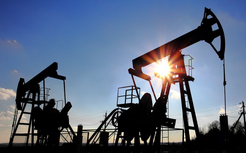 Azeri oil price reduces by 0,5%