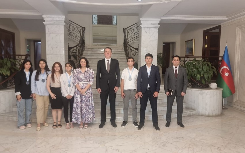 Посол Азербайджана в Грузии встретился с соотечественниками, добившимися высоких результатов на Олимпиаде в Баку