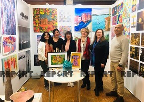 Paintings by Azerbaijani artists being displayed in Paris