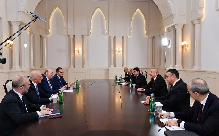 President Ilham Aliyev receives Minister of Environment and Energy Security of Italy