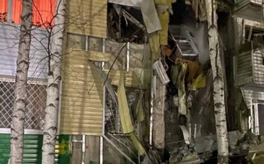 Число погибших при обрушении части дома в Нижневартовске выросло до шести