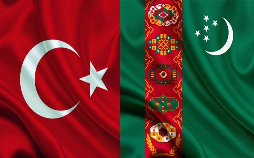 Президент Туркменистана обсудил с главой Минобороны Турции партнерство в военной сфере