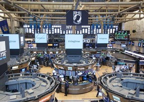 COVID-19 lowers key indices on New York Stock Exchange