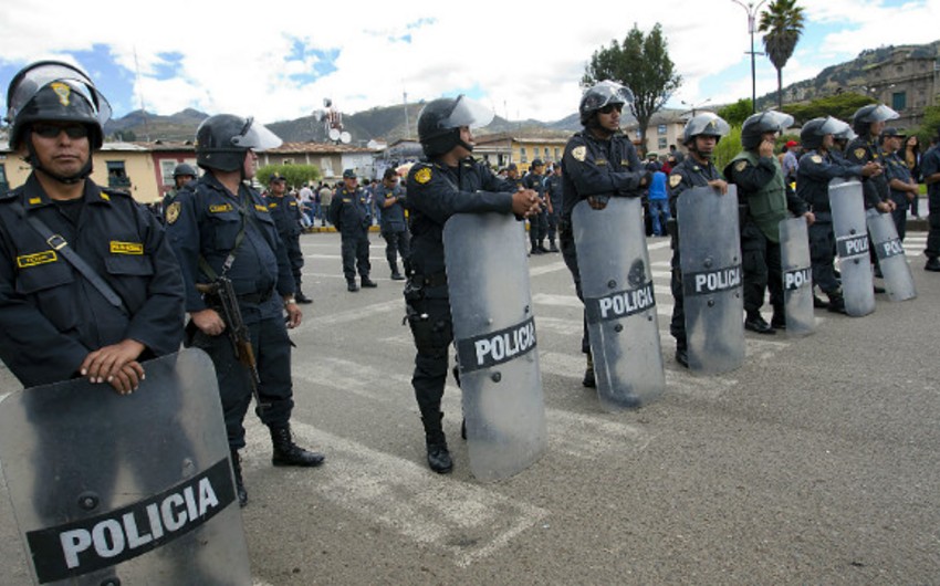 ​Peruda 96 polis əməkdaşı cinayətkarların qətlində şübhəli bilinir