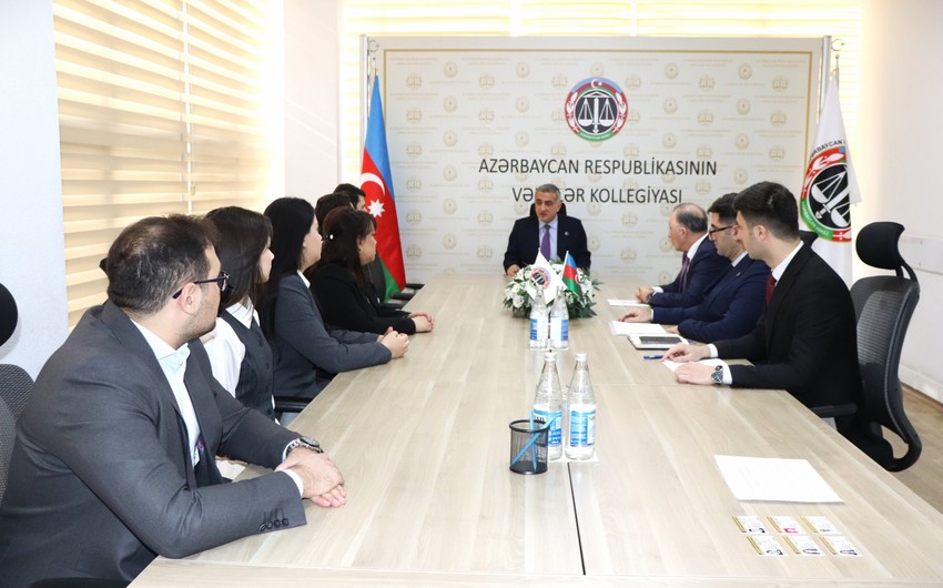 Anar Bağırov işə yeni qəbul edilən vəkil köməkçiləri ilə görüş keçirib