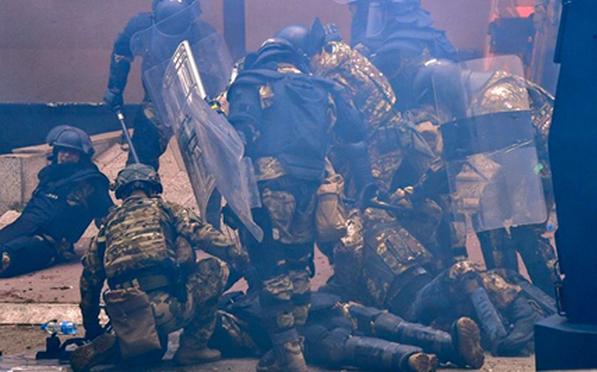 Kosovoda toqquşmalarda NATO-nun 20-dən çox hərbçisi yaralanıb