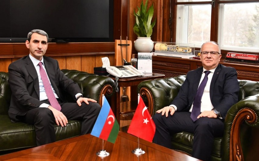 Azerbaijan and Türkiye mull development of Middle Corridor