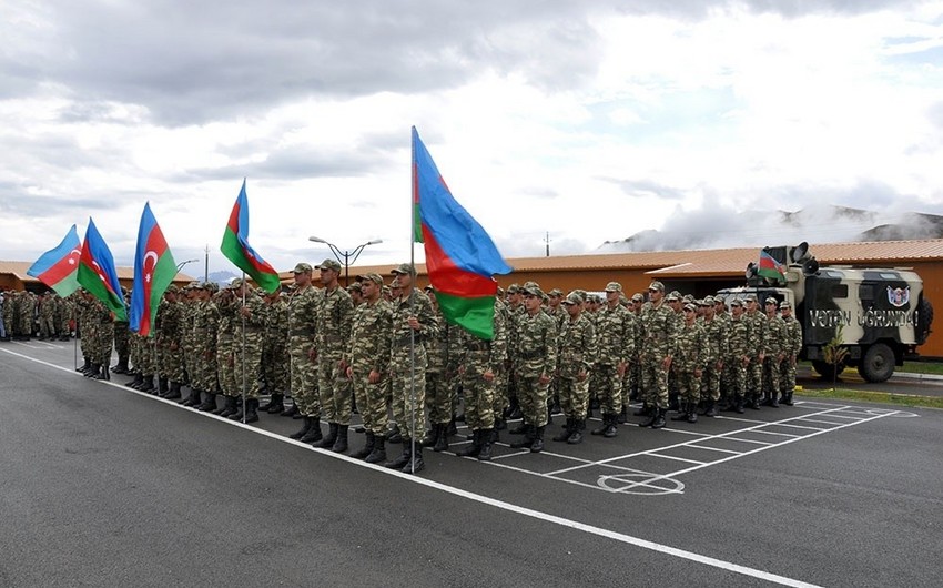 Azerbaijani Army discharges servicemen from active military service