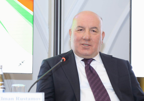 Эльман Рустамов награжден Почетным дипломом президента Азербайджана