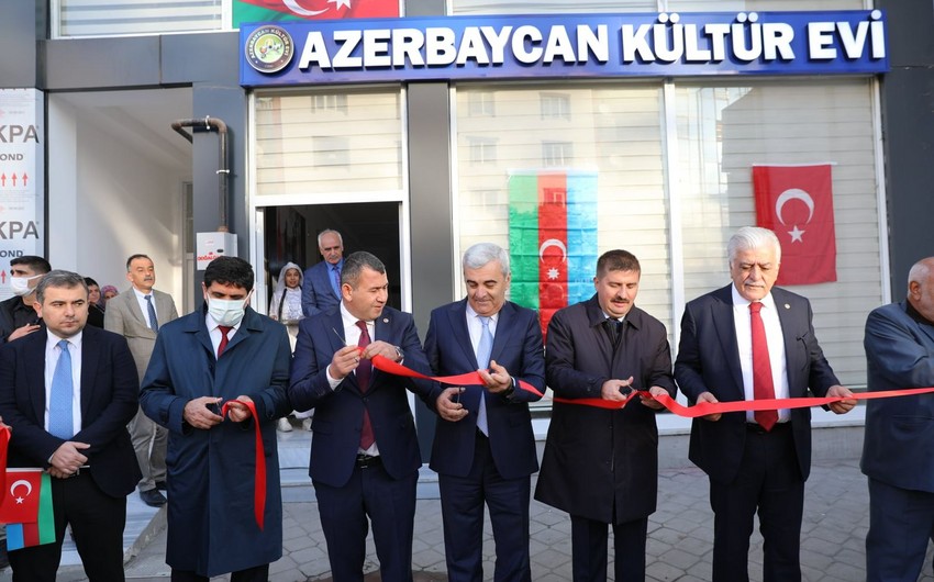 В Игдыре состоялась церемония открытия Дома Азербайджана 