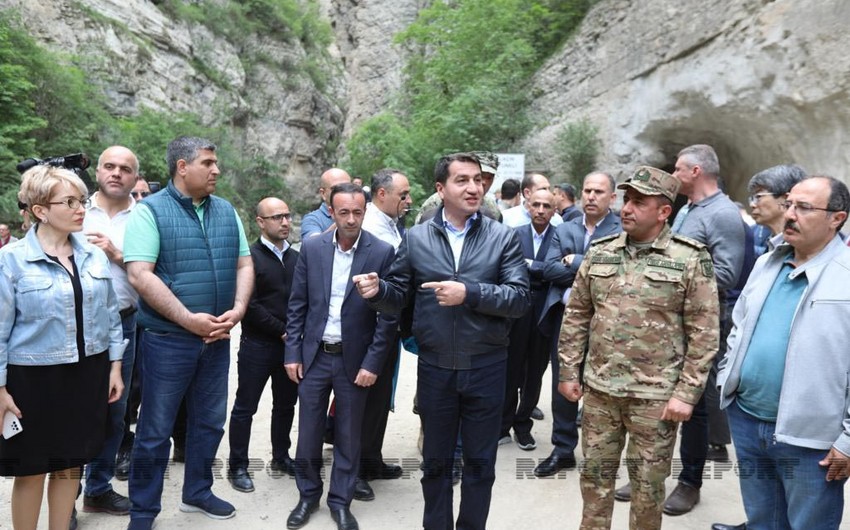 Foreign diplomats visit site of tragedy in Kalbajar-Lachin road tunnel