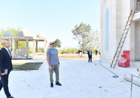 Президент Ильхам Алиев ознакомился с работами, проводимыми в Зангиланской городской мечети
