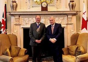 Azerbaijan’s envoy to UK discusses preparations for COP29 with Lord Mayor of London