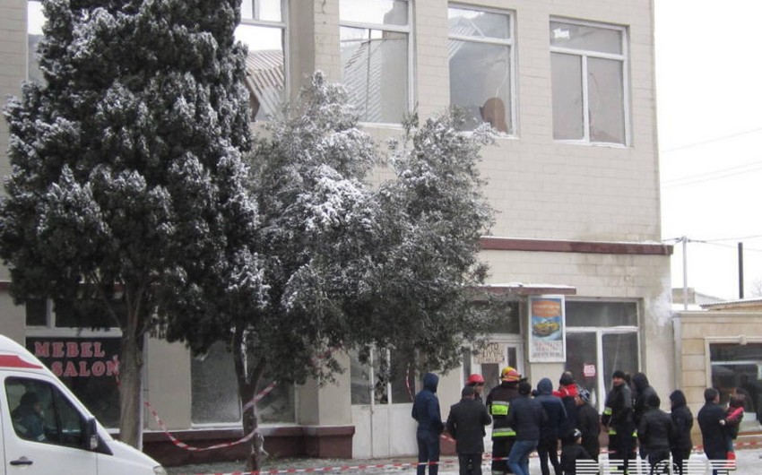 ​МВД распространило официальную информацию о случае обрушения крыши универмага в Баку
