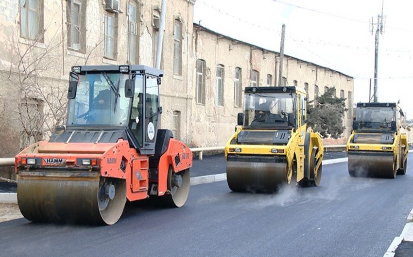 Deformasiyaya uğramış Sabunçu-Ramana avtomobil yolu  asfaltlanır - VİDEO