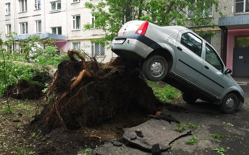 Число жертв сильного урагана в Москве возросло до 13 - ОБНОВЛЕНО - 2