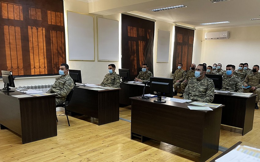 В армии Азербайджана проводятся сборы с командирами батальонов