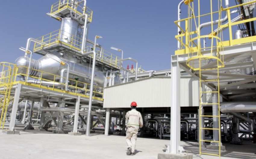 İran OPEC sazişi çərçivəsində neft hasilatının azaldılmasını müzakirə etmir