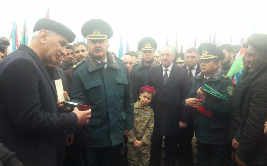 Martyred Azerbaijani border guard awarded posthumously