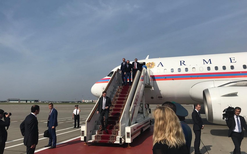 Pashinyan arrives in Moscow for meeting on Karabakh