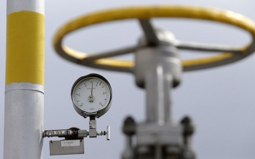 Цены на газ в Европе закрыли торги ниже 2 020 долларов
