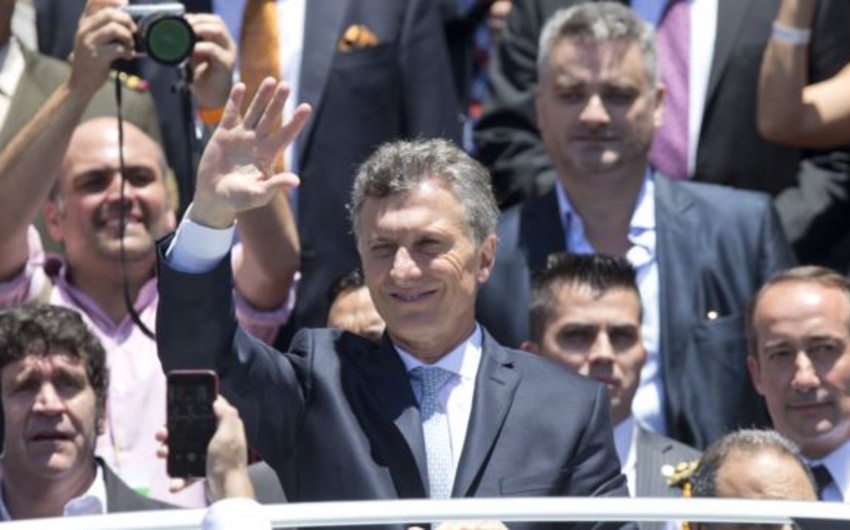 Argentinanın yeni prezidenti vəzifəsinə başlayır