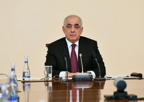 Azerbaijani PM signs decision on official state newspapers