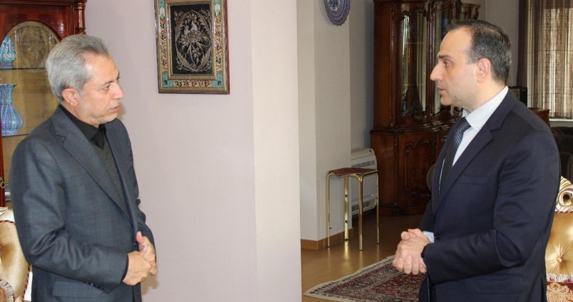  Azerbaijani Ambassador to Bulgaria visits Iranian Embassy