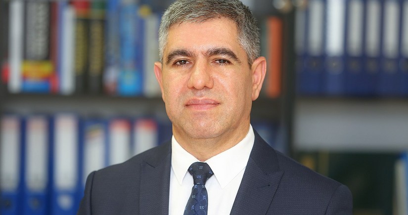 Vüqar Bayramov: “Qeyri-neft sektoru iqtisadi artımın lokomotivinə çevrilir”
