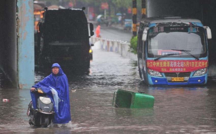 В Китае от ливней пострадали более 750 тыс. человек