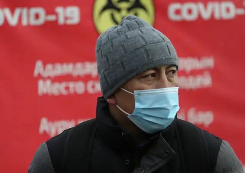 В Казахстане вновь ввели масочный режим из-за роста числа заболевших COVID-19