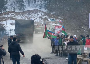 Total of 25 vehicles of peacekeepers freely use Khankandi-Lachin road 