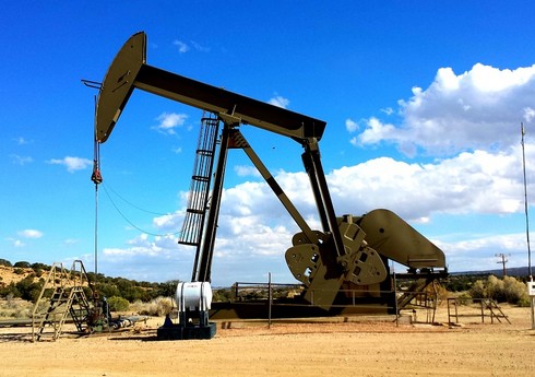 Объем мировых резервных нефтедобывающих мощностей сократился