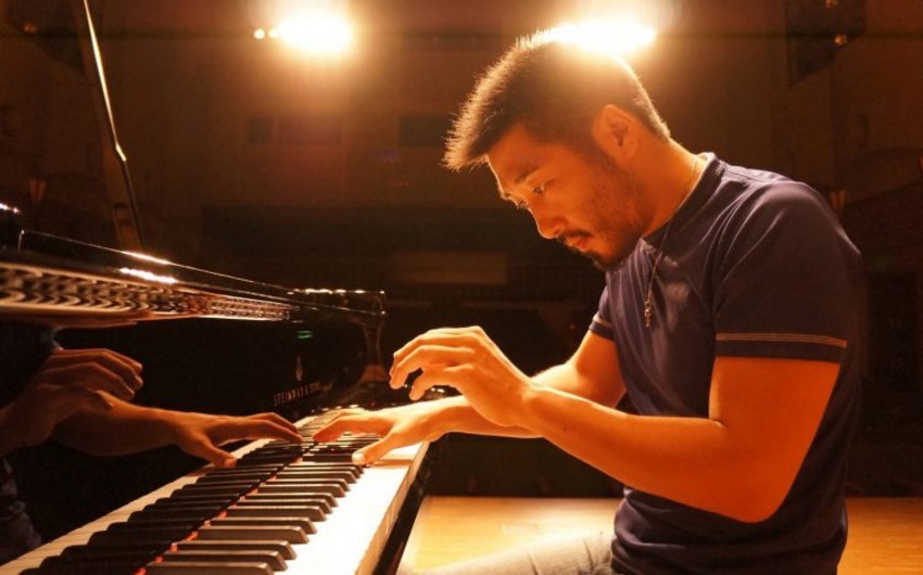 Japanese virtuoso pianist holds concert in Baku