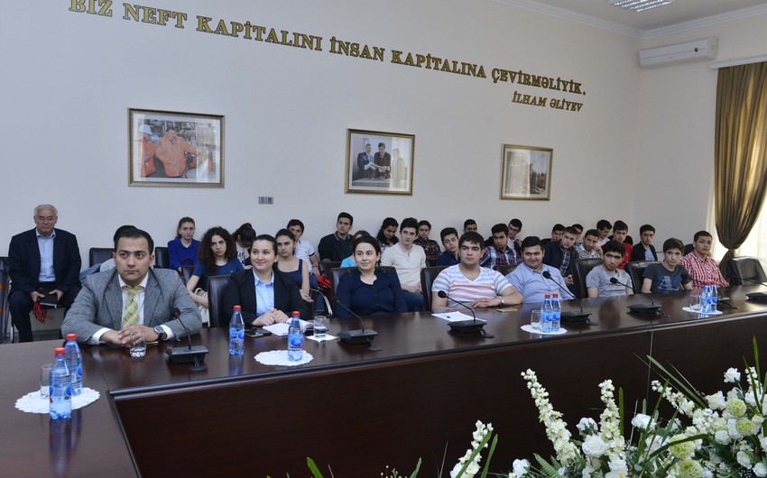 ​Formula 1 presentation was held at Baku Higher Oil School