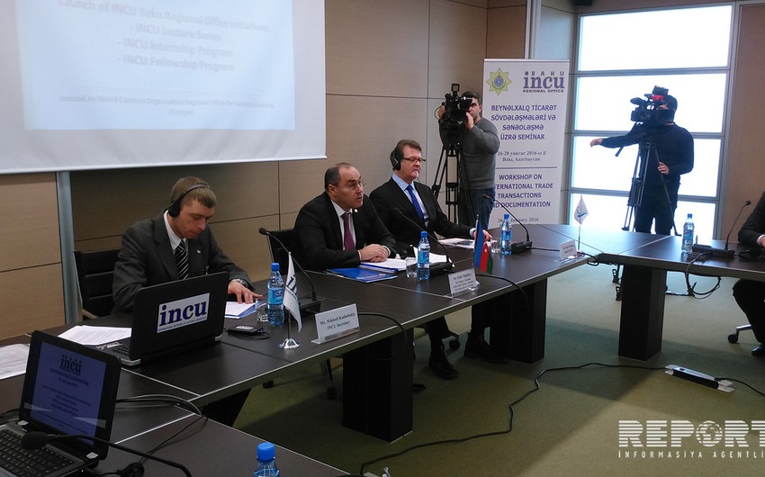 ​В Баку проходит семинар на тему международных торговых сделок