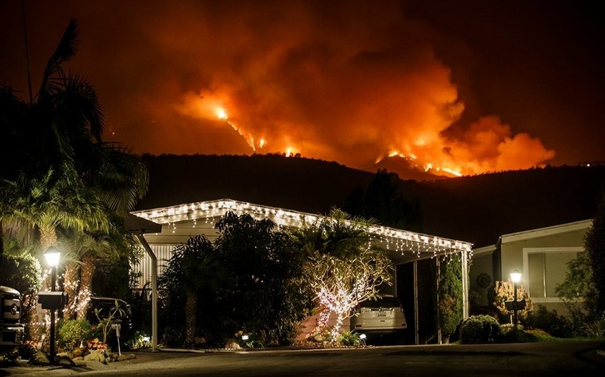 Крупнейший в истории Калифорнии природный пожар локализован