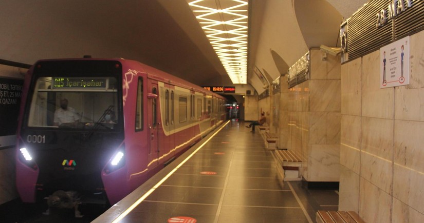 Bakı metrosunda qatarların hərəkətində 11 dəqiqə yubanma olub