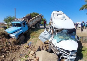 Minibus crashes in Aghstafa district of Azerbaijan leaving many people injured