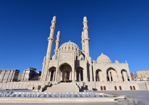 В Азербайджане с завтрашнего дня откроются мечети