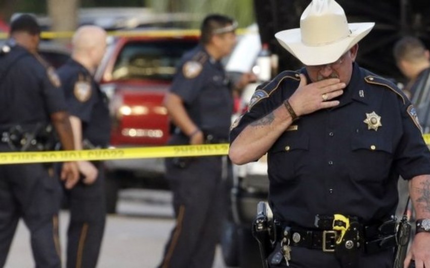 Eight people killed in Texas home shooting