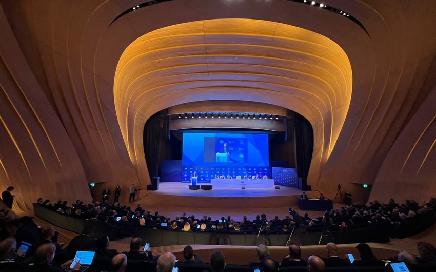 В Баку проходит итоговое заседание Генеральной ассамблеи FIA